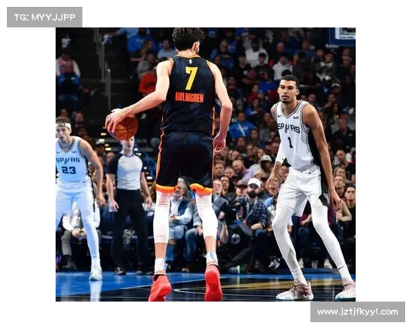 NBA季前赛马刺半场大比分领先文班亚马准三双表现惊艳但失误偏多 NBA季前赛马刺半场大比分领先文班亚马准三双表现惊艳但失误偏多