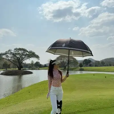 郝博雨